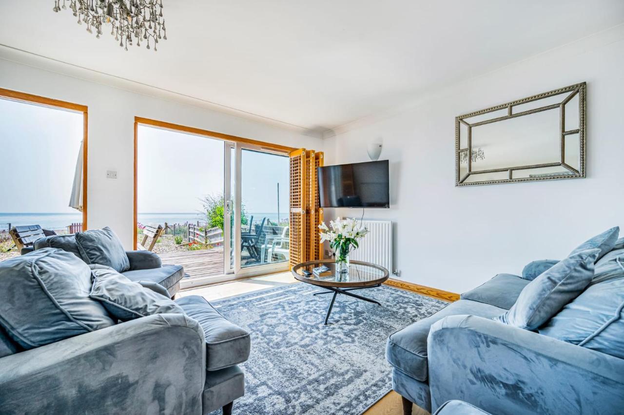 Pebble Paradise Beachfront Family Getaway Pevensey Extérieur photo