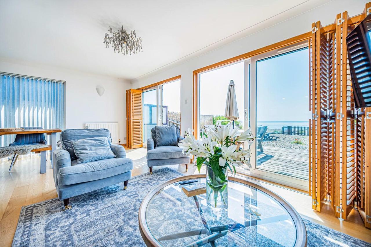 Pebble Paradise Beachfront Family Getaway Pevensey Extérieur photo