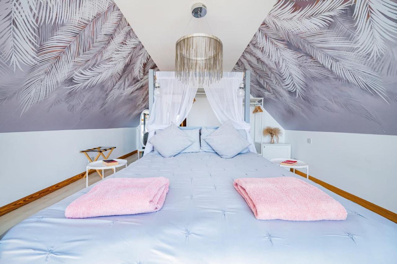 Pebble Paradise Beachfront Family Getaway Pevensey Extérieur photo
